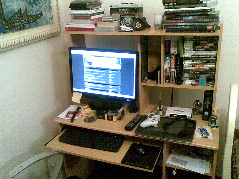 desk.jpg